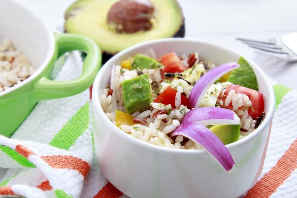vegetarian diet: rice salad